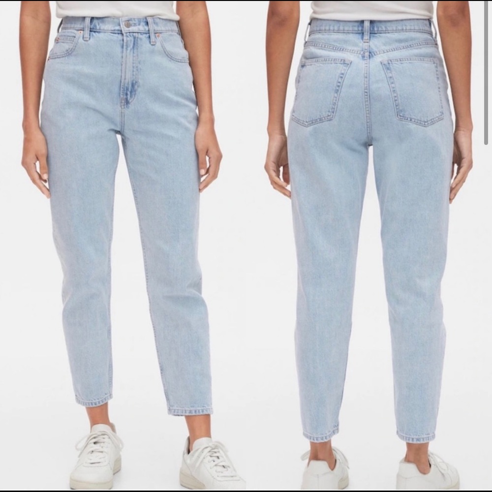 GAP High Rise Light Wash Vintage Style Mom Jeans